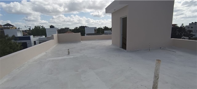 casas - Venta de casa en la autopista de san Isidro brisa oriental Santo Domingo este 2