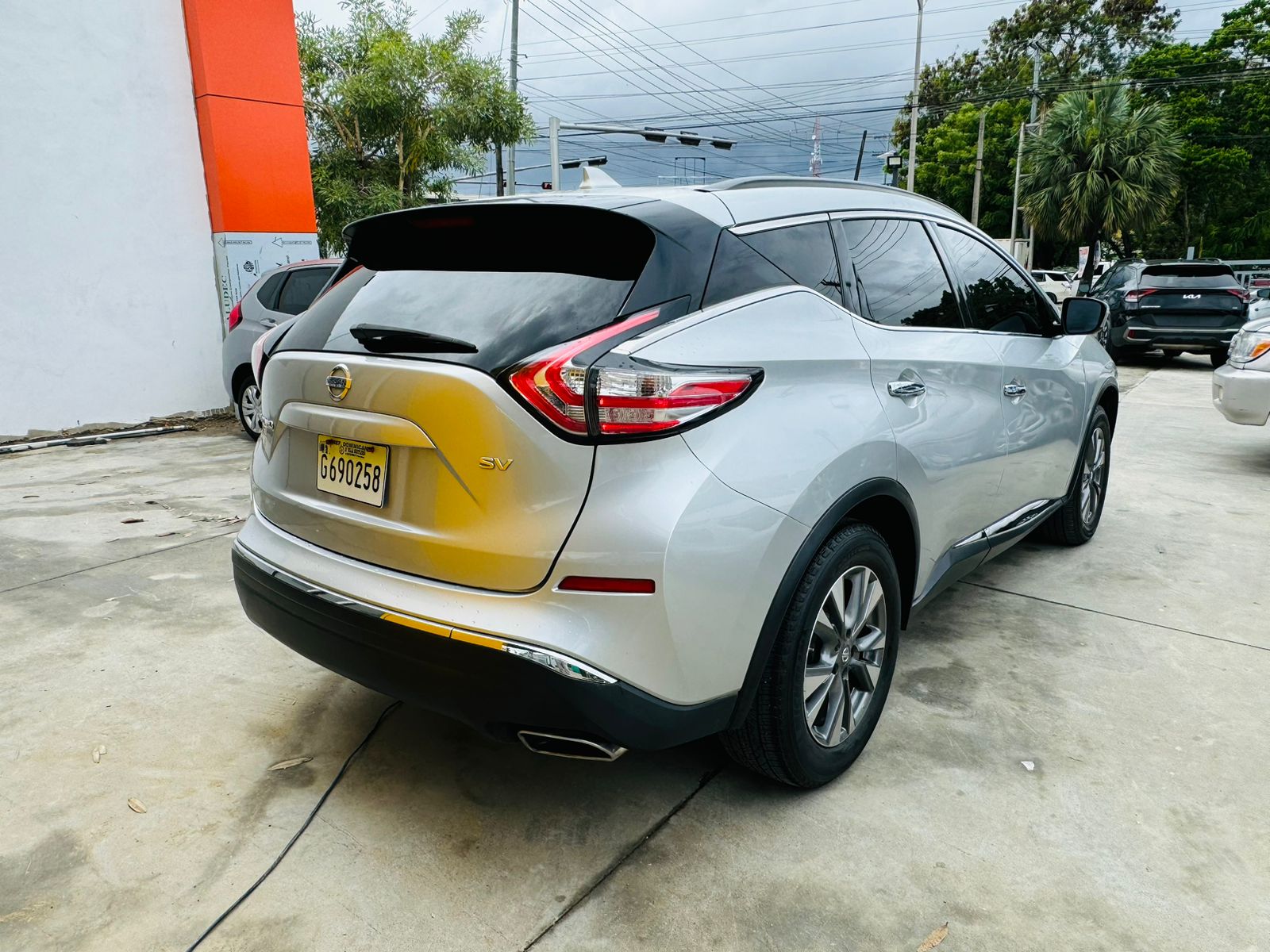 jeepetas y camionetas - NISSAN MURANO SV 2017 4