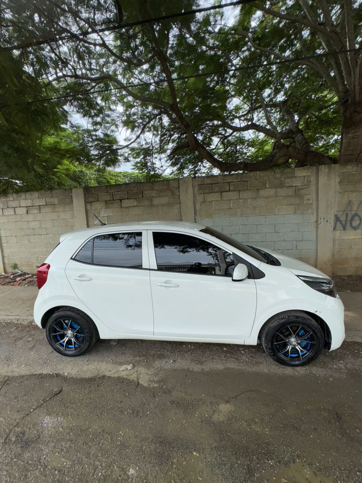 carros - kia picanto 2018 3