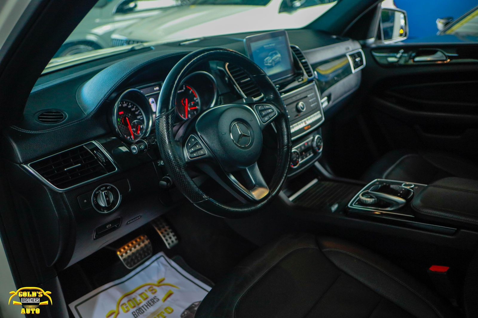 jeepetas y camionetas - Mercedes Benz GLE 43 AMG SUV 2018 Clean Carfax 7