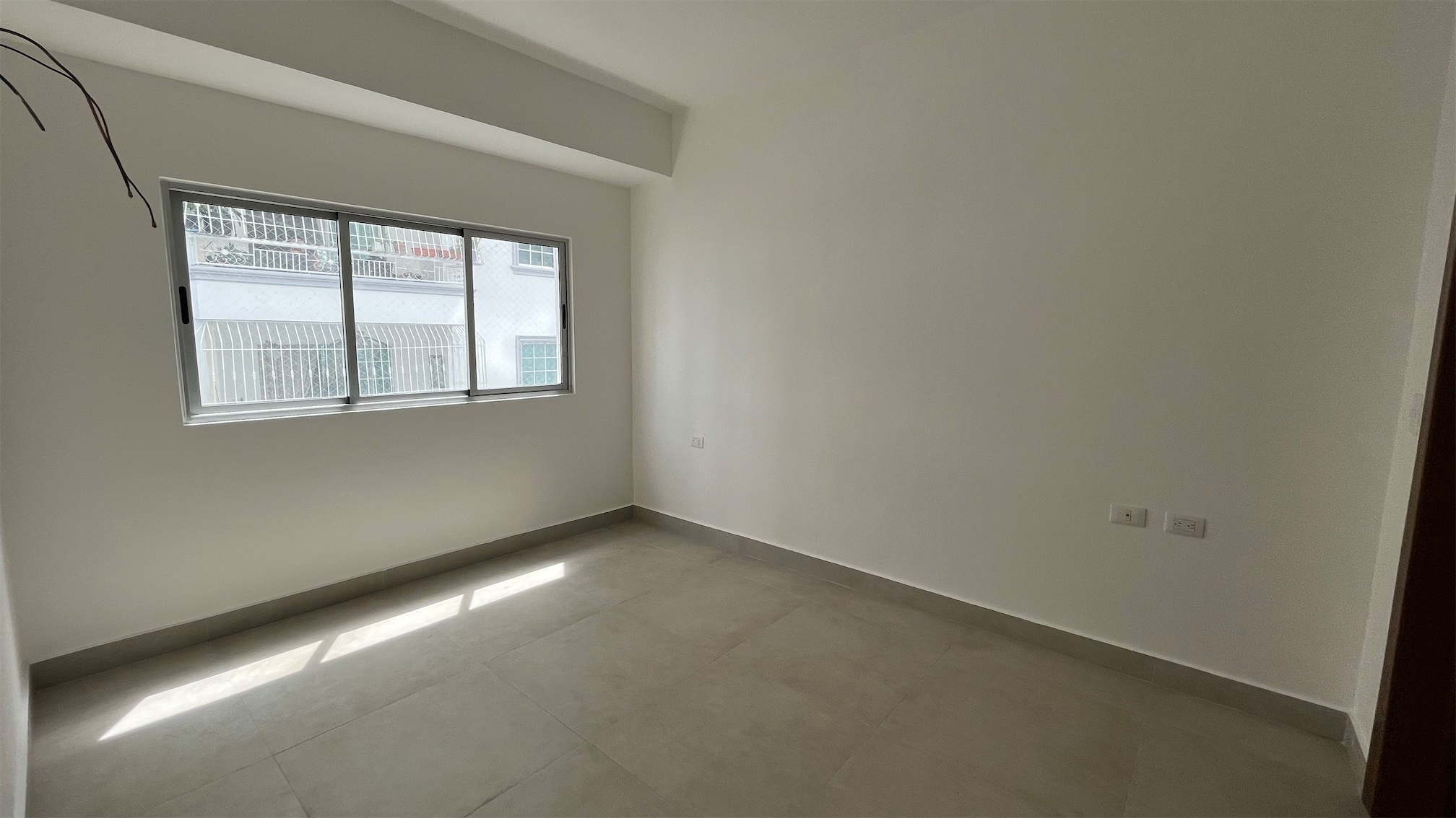 apartamentos - Evaristo Morales 3 habitaciones 3.5 baños 2 parqueos balcón  3