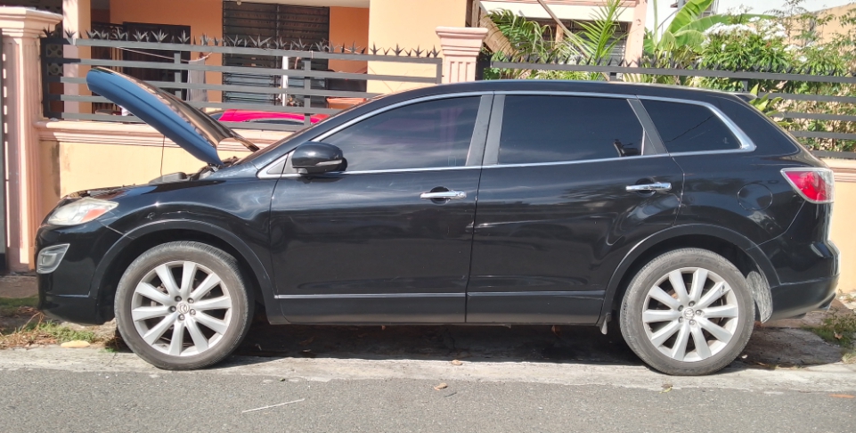 jeepetas y camionetas - Mazda CX9 2010 ,muy buenas conds !!! 3