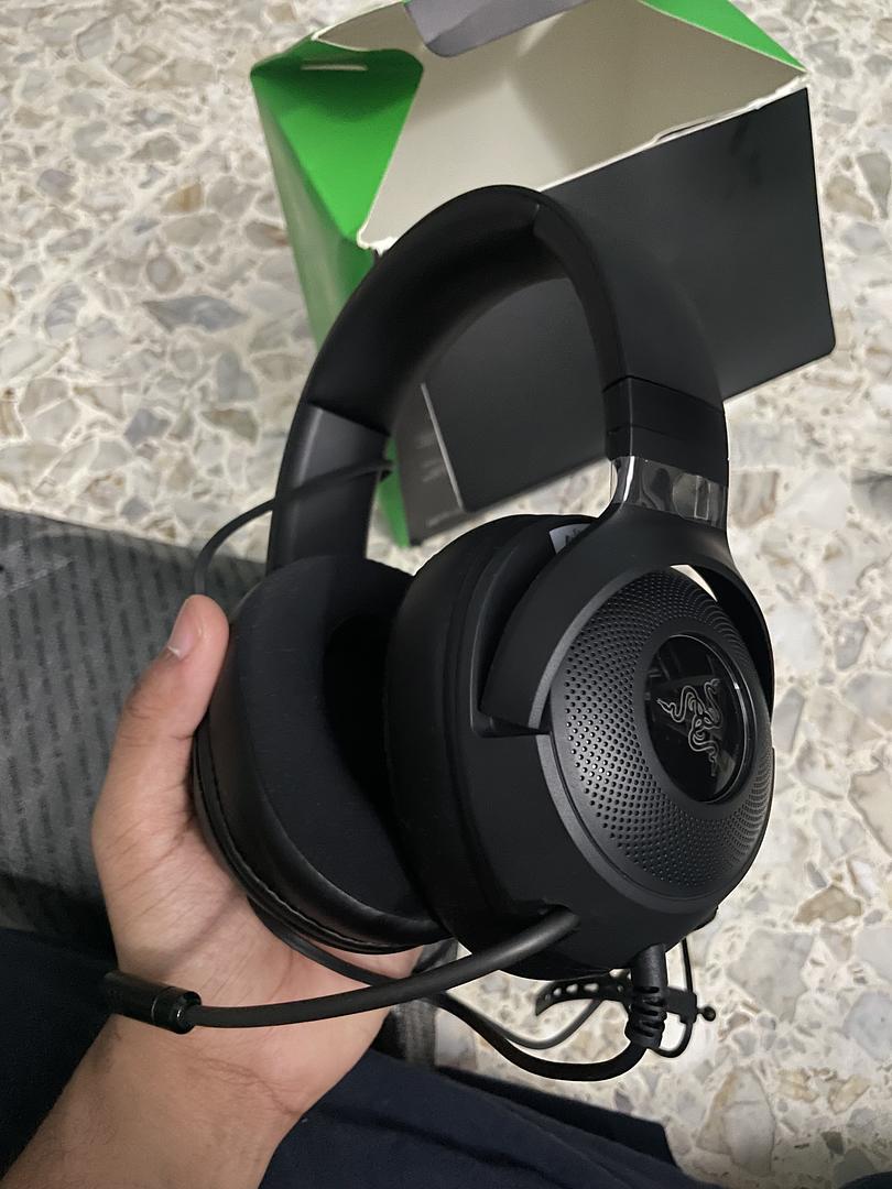 consolas y videojuegos - Aduifonos Gaming (Razer Kraken V3 X) 2