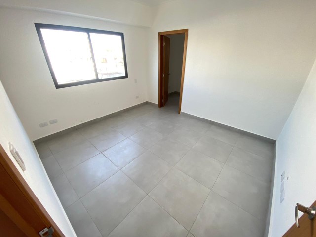 apartamentos - Venta y alquiler Nuevo Evaristo Morales 8