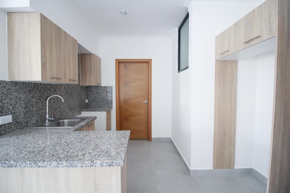 apartamentos - Evaristo Morales nuevo 61m2 1 habitacion 1.5 banos 1 parqueo 0
