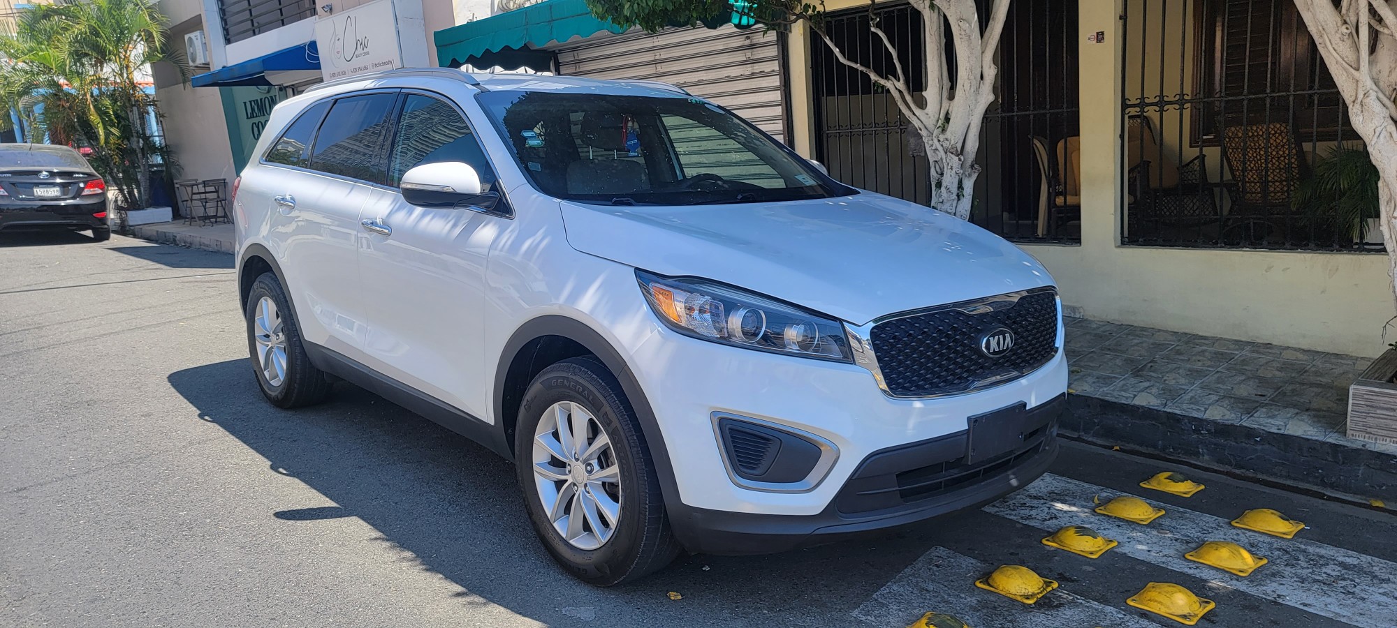 jeepetas y camionetas - KIA SORENTO 2016 1