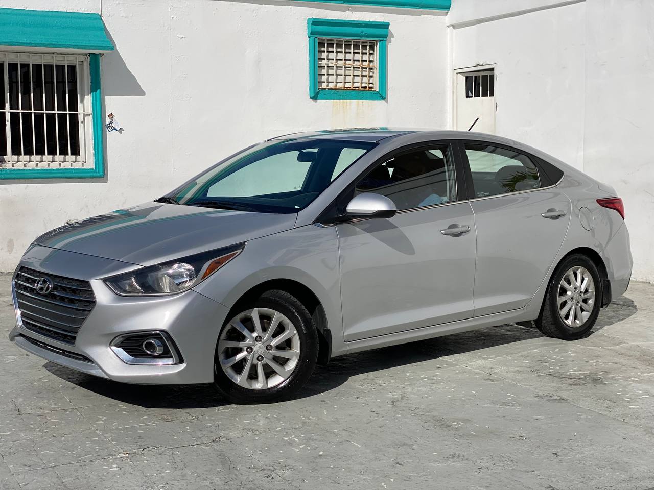 carros - HYUNDAI ACCEND SE 2019  3