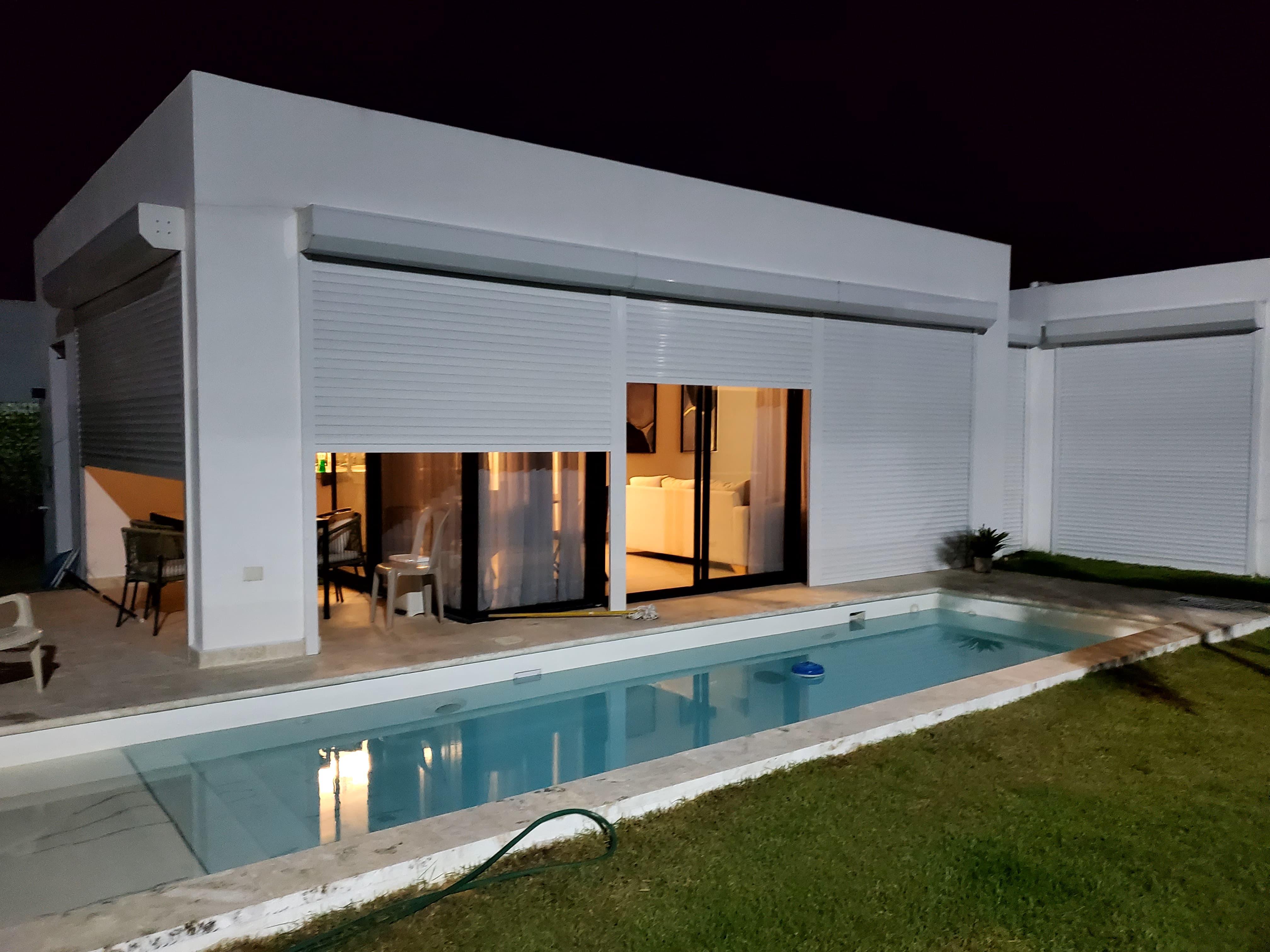 casas - Hermosa Casa Amueblada con piscina en Punta Cana 1