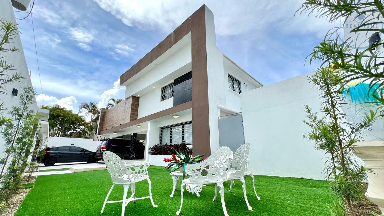 casas - Moderna Casa en Venta en Altos de Arroyo Hondo III ID 3087 1