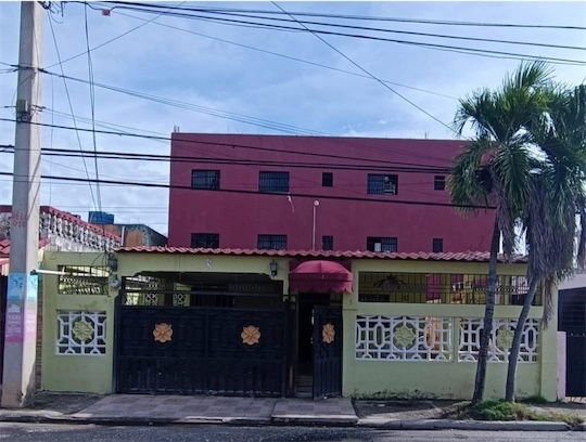 casas - De oportunidad vendo casa📍 Bello Campo, av. Charles de Gaulle SDE 0