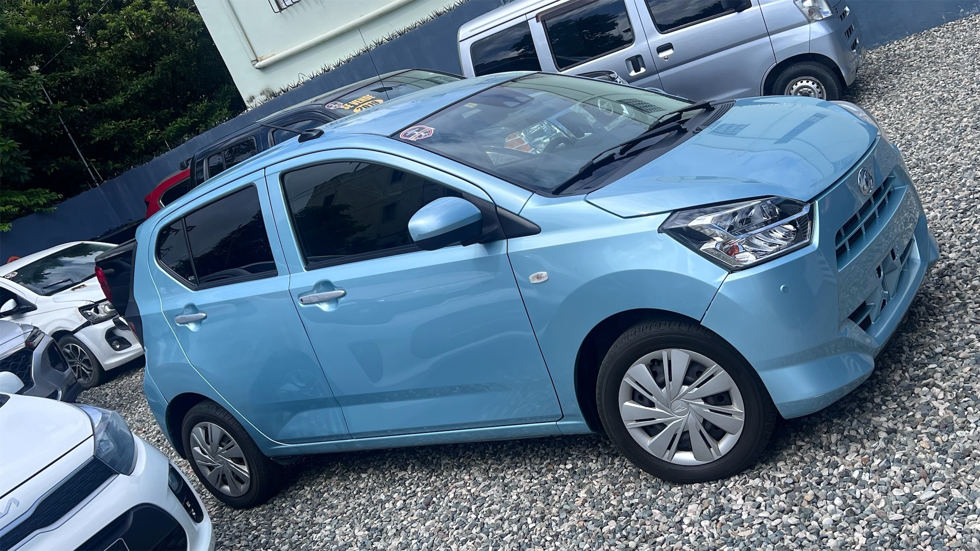 carros - Daihatsu Mira 2018  5