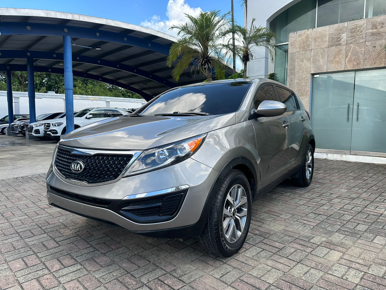 jeepetas y camionetas - kia sportage 2015 1