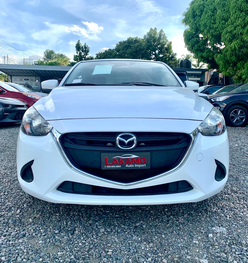 carros - Mazda Demio 2018 - Recién importada 2