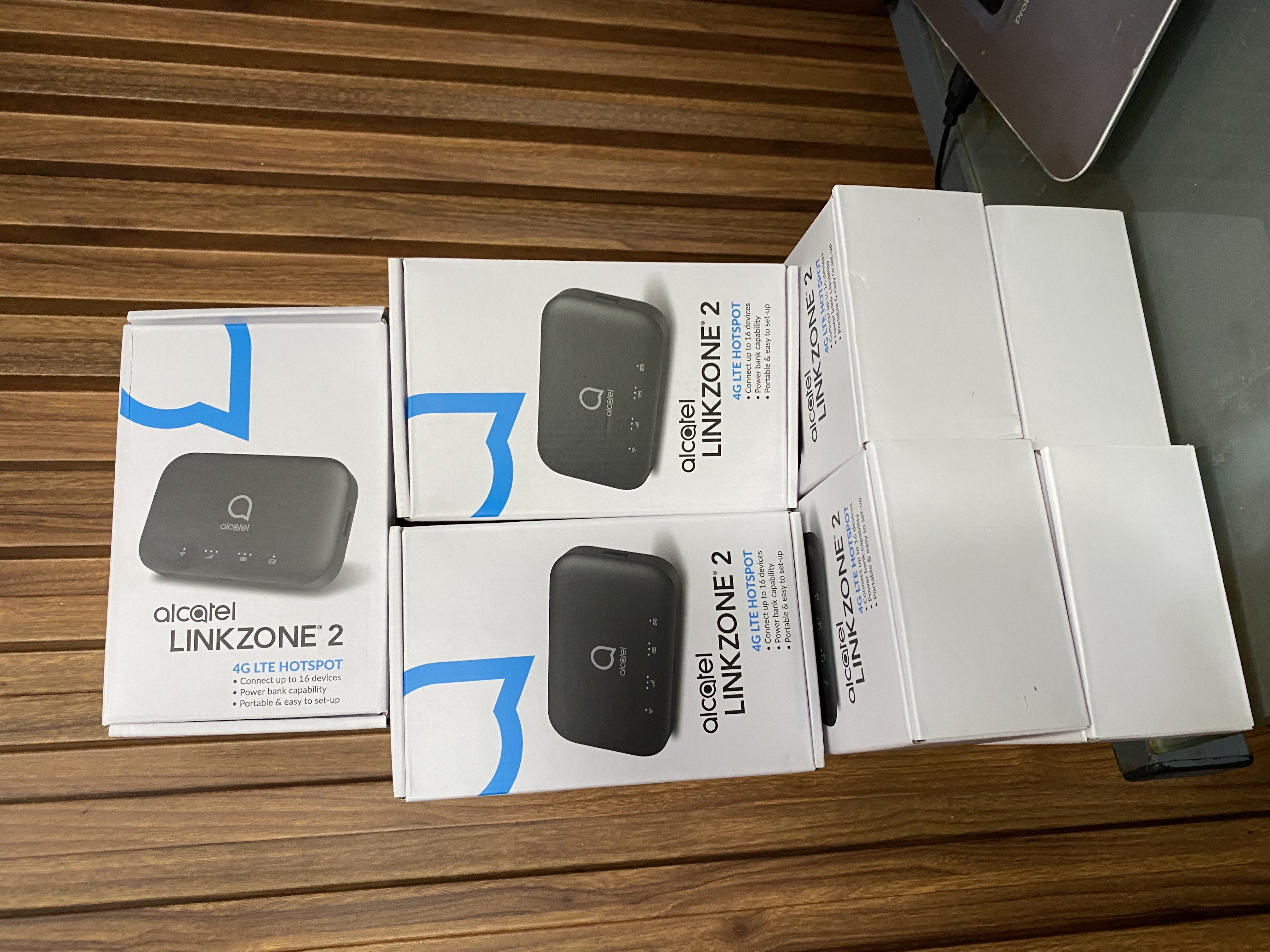 otros electronicos - ALCATEL LINKZONE® 2   Mobile WiFi Hotspot 4G LTE   2