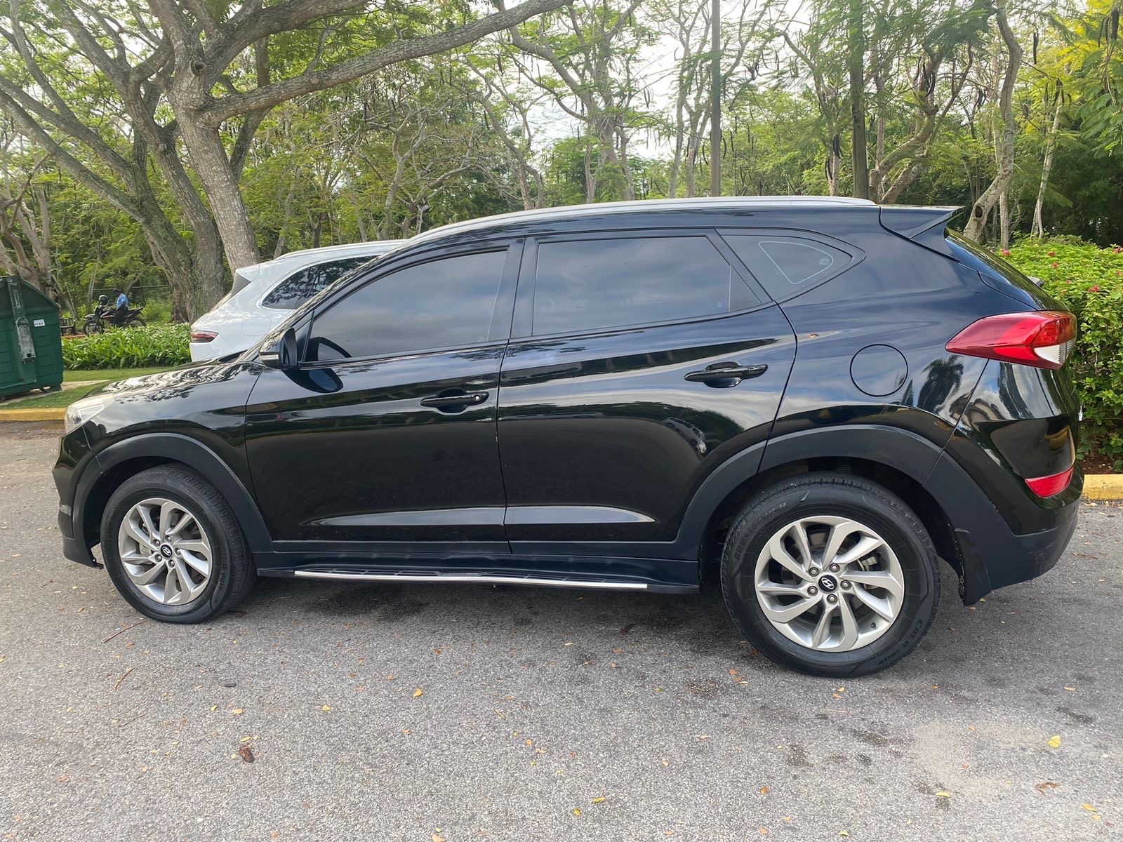 jeepetas y camionetas - HYUNDAI TUCSON 2016 NEGRA ASIENTOS EN PIEL 2