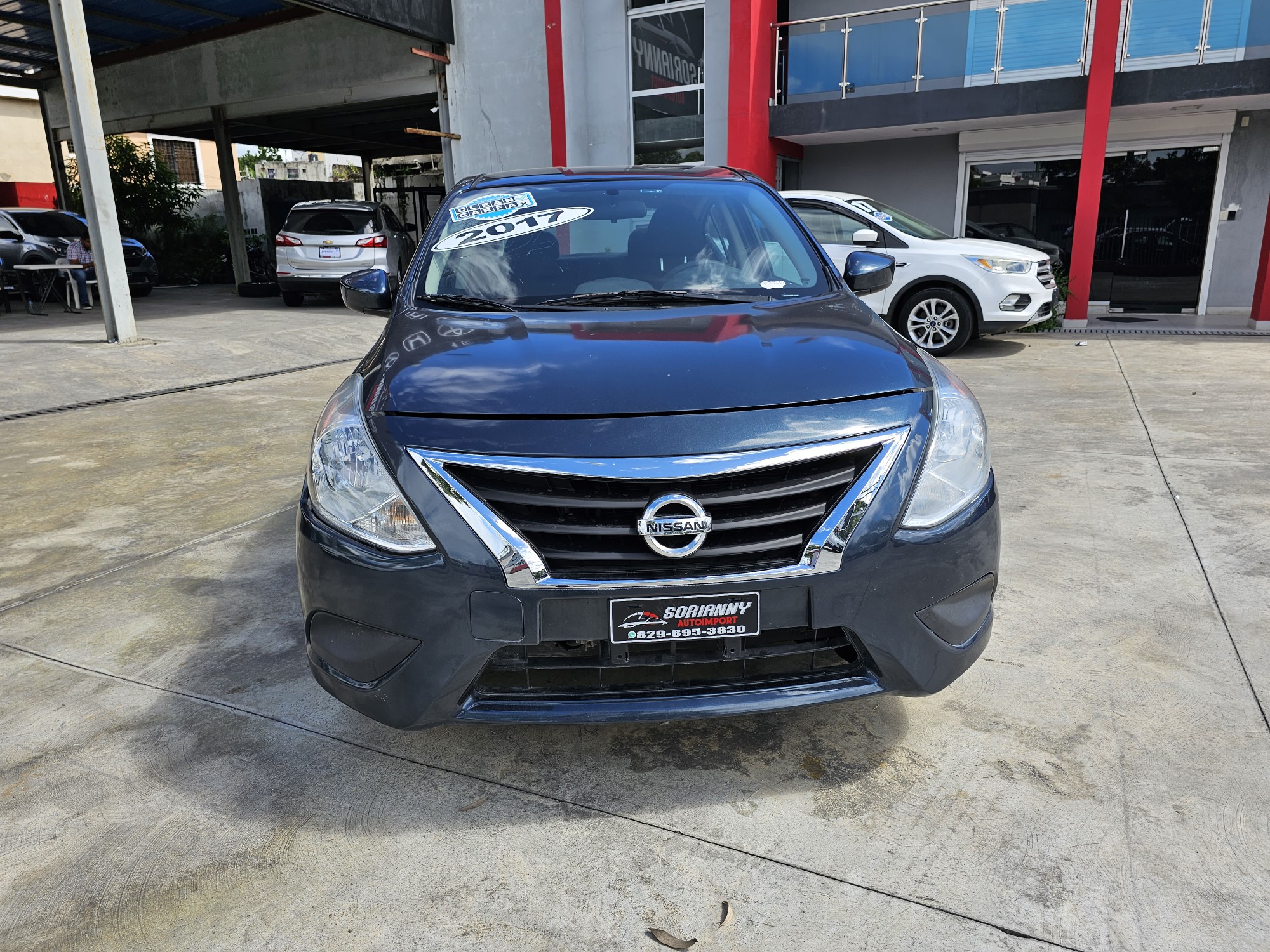 carros - Nissan Versa 2017 Americano  1