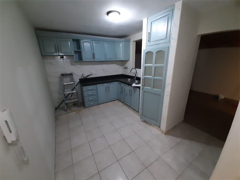 casas - Venta de casa en respaldo los 3 ojos Santo Domingo este  2