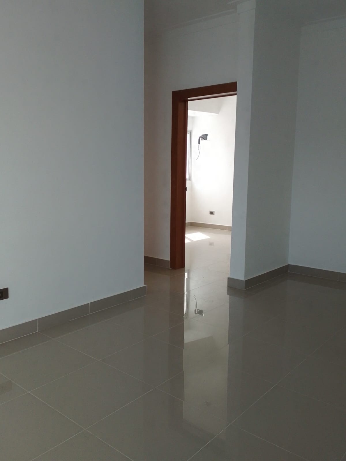 apartamentos - Vendo nuevo independencia dos hab piso 4 con terr  7