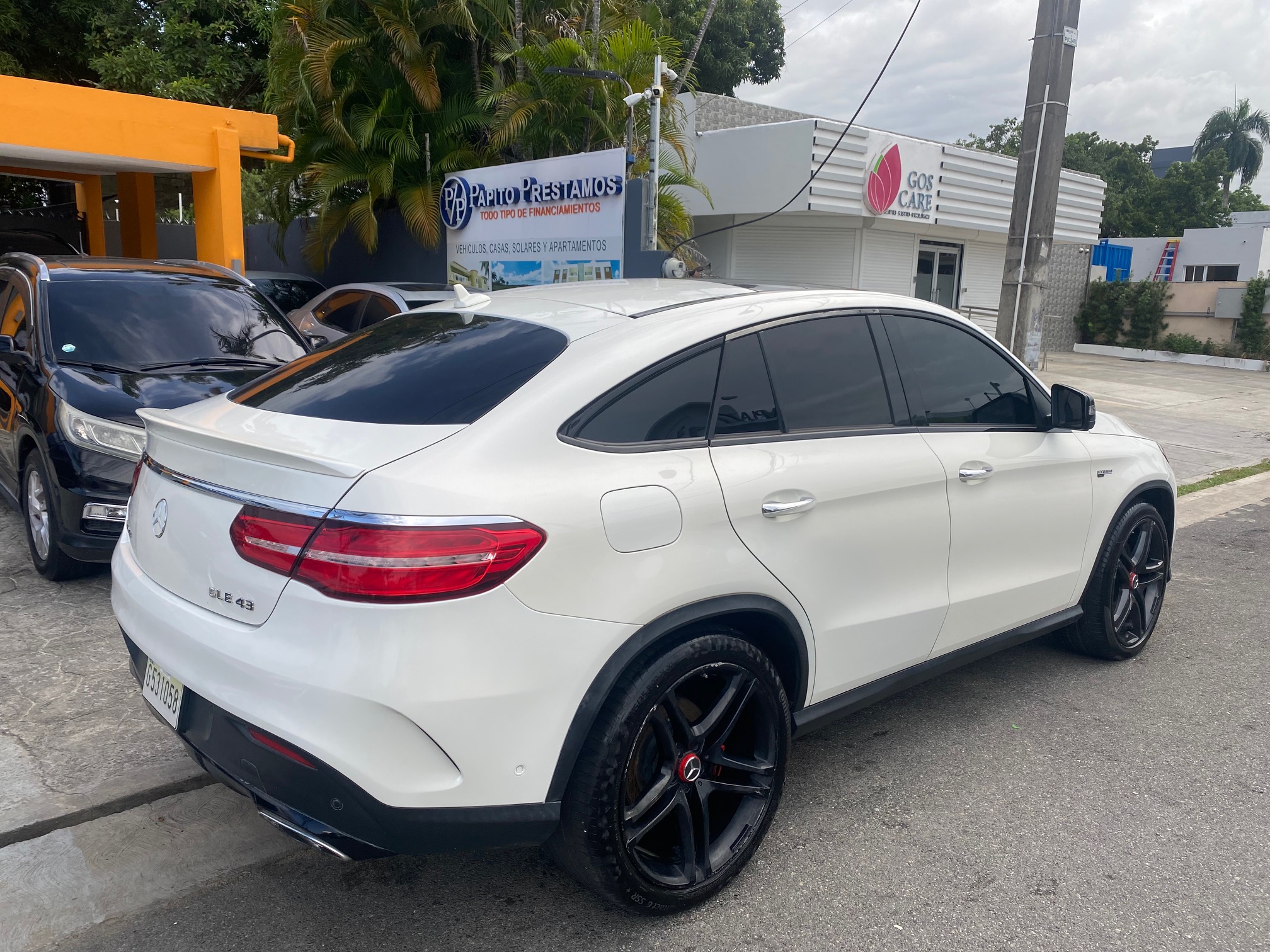 jeepetas y camionetas - Mercedes Benz GLE 43 2018 1