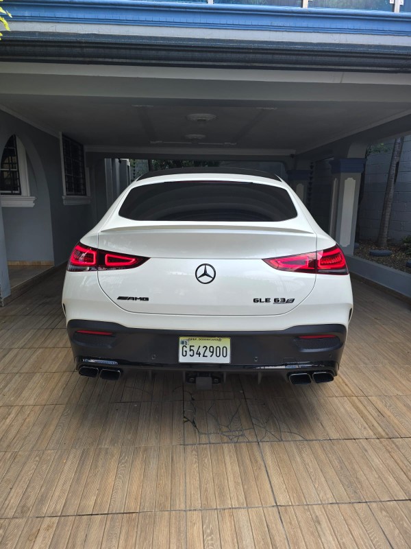 jeepetas y camionetas - Mercedes benz gle 63 s 2021 7