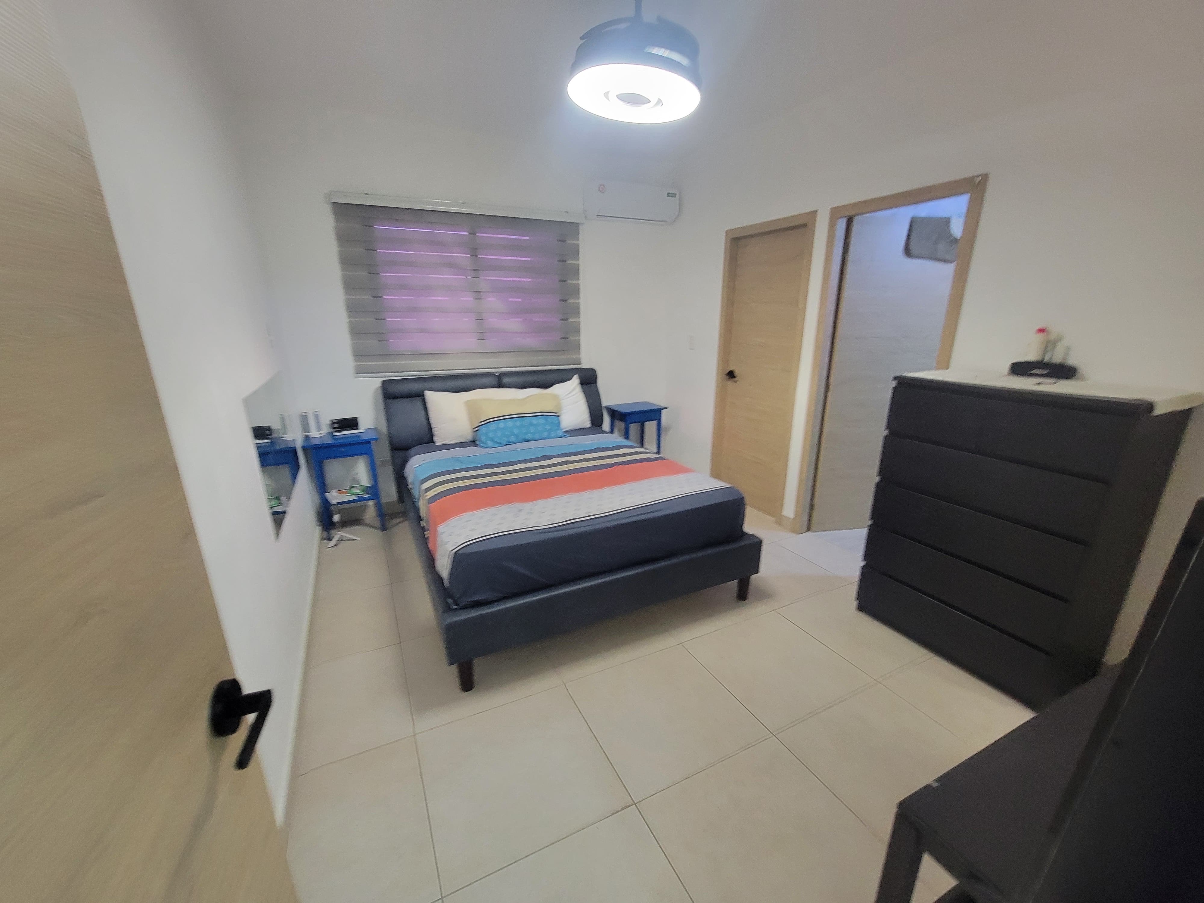 apartamentos - Vendo Apartamento excelentes condiciones 2do Piso próximo a la avenida España 7