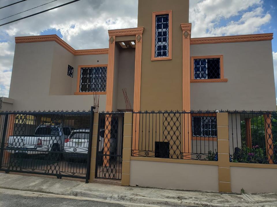 casas - Casa en Venta en CIUDAD SATÉLITE 2