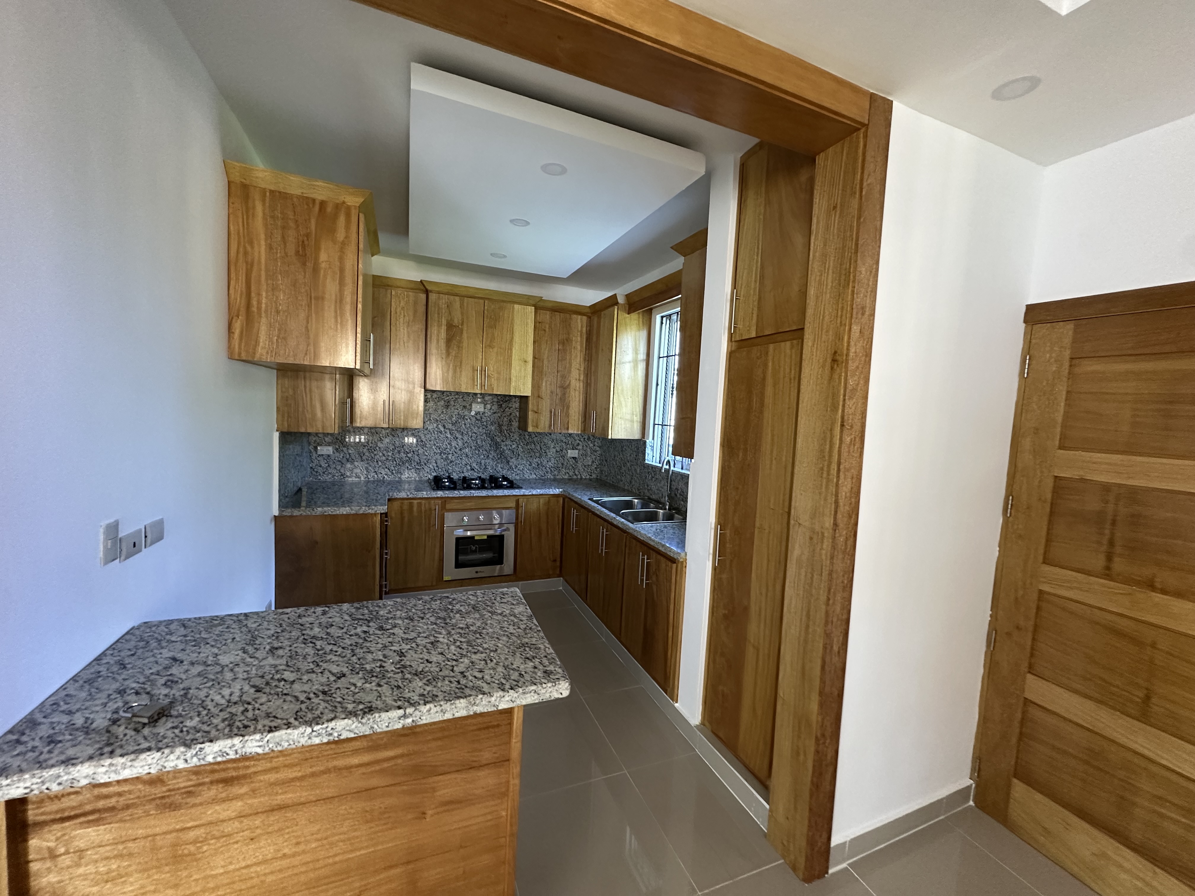 casas - CASA EN VENTA EN SANTIAGO DE LOS CABALLEROS  8