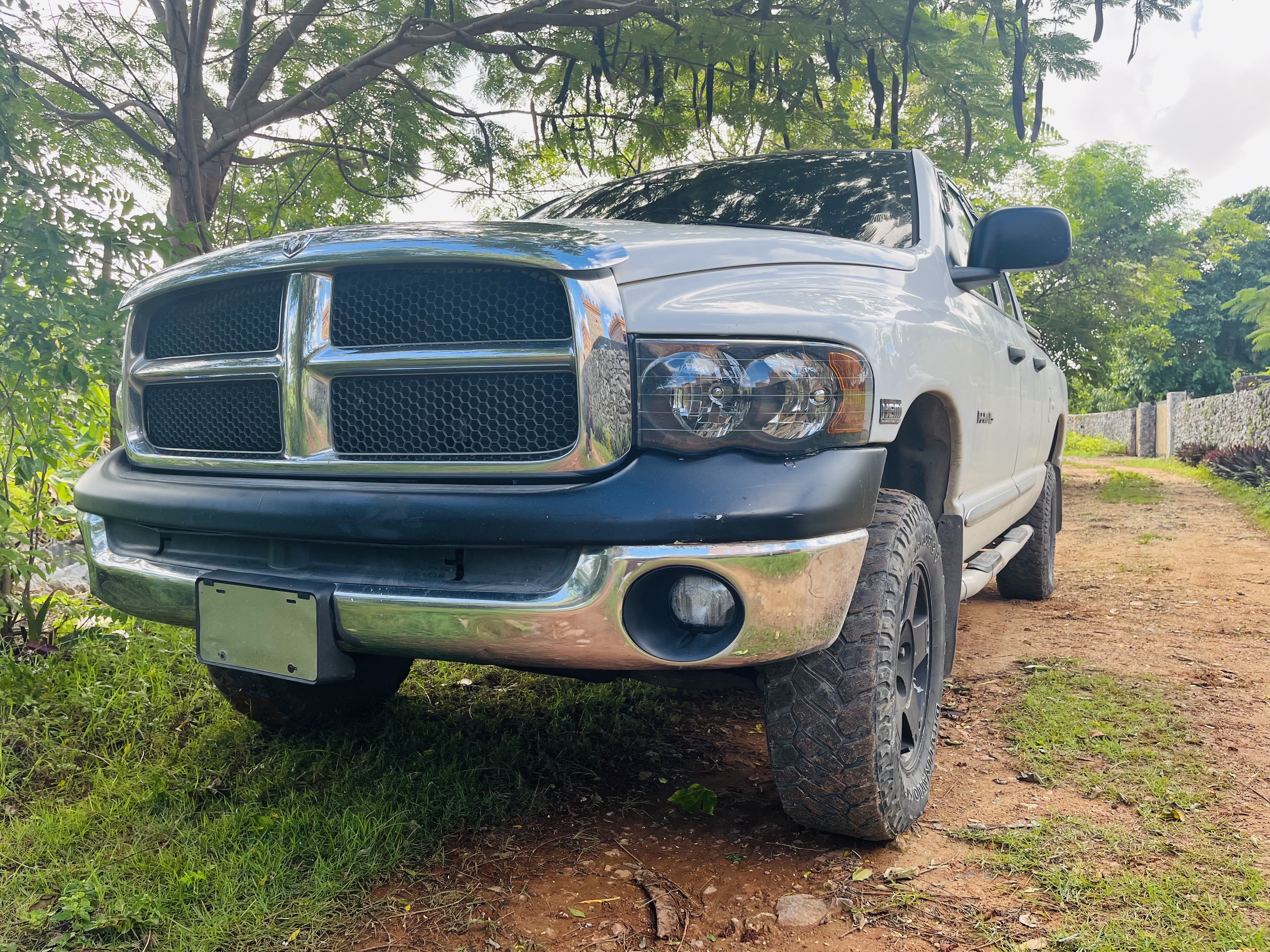 jeepetas y camionetas - dodge ram 1500 4x4