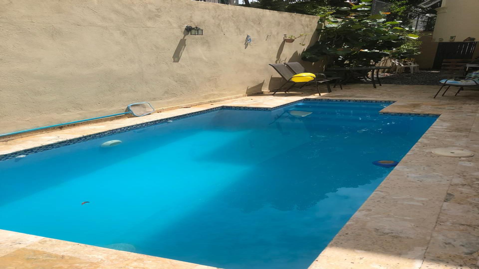 casas - Venta de casa en Arroyo Hondo con piscina