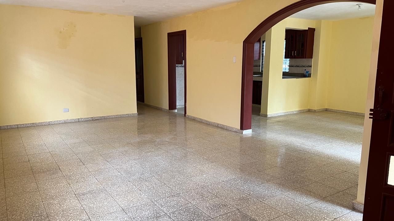 casas - Vendo casa para vivir o invertir en Alma Rosa I 2