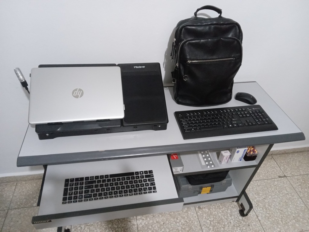 computadoras y laptops - Laptop HP i3 11va gen Touchscreen 16GBram 
 4