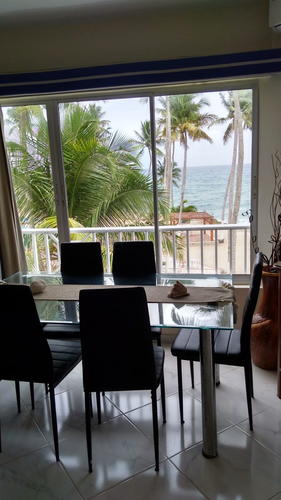 apartamentos - 🇩🇴Vendo aprt Estudio tercera planta, frente al m 2