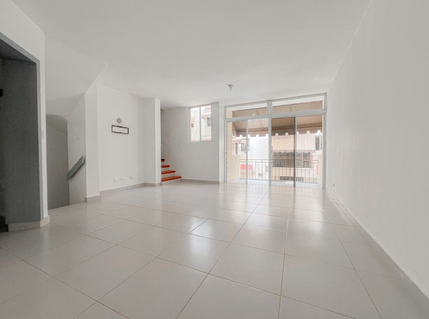 apartamentos - Serralles, Townhouse En Alquiler De 3 Habitaciones!!