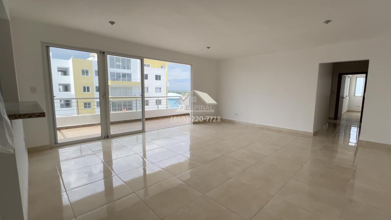 apartamentos - Alquilo Gran apto  en  Colina Centro en Santo Domingo Norte. 4 hab, 2 parqueos 2