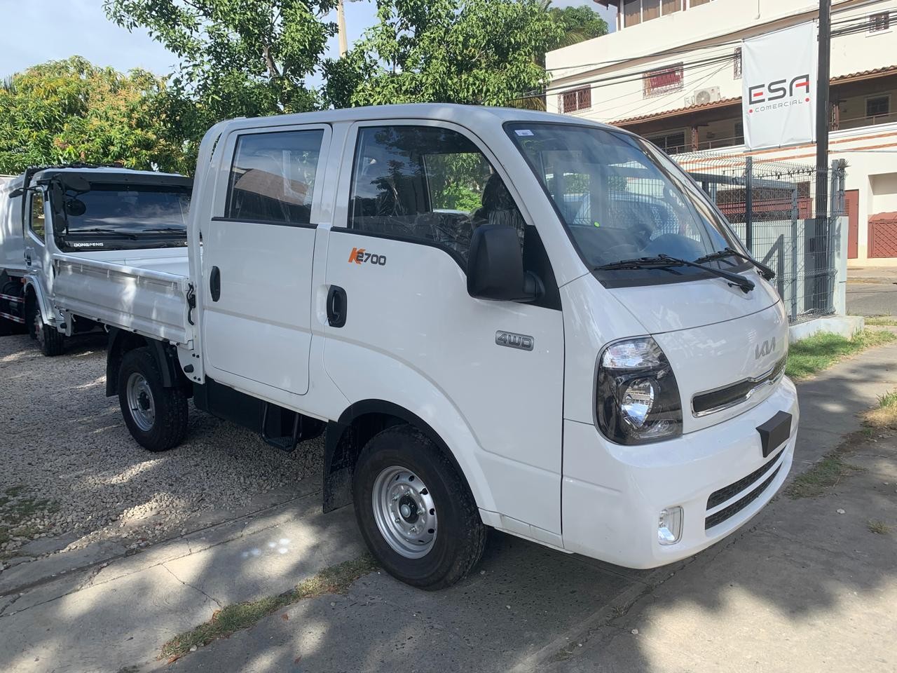 camiones y vehiculos pesados - Kia K-2700 Doble cabina 4x4 2024