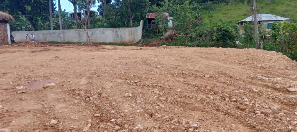 solares y terrenos - Ambos Terrenos baratos listos para construir tu casa en las terrenas de Samaná 4