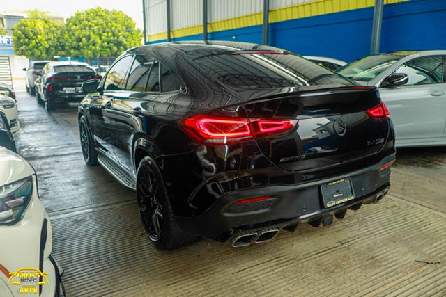 jeepetas y camionetas - Mercedes Benz GLE 63s AMG Coupe 2021 Clean Carfax 3