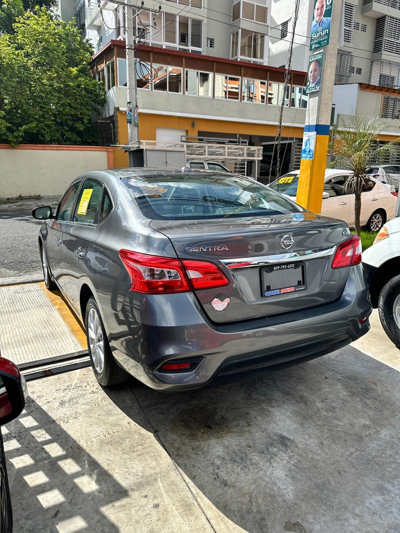 carros - Nissan Sentra 2018 SV 3