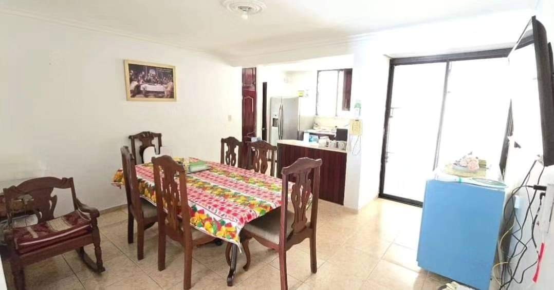 apartamentos - Vendo 1er piso en padre las casa amplio 5