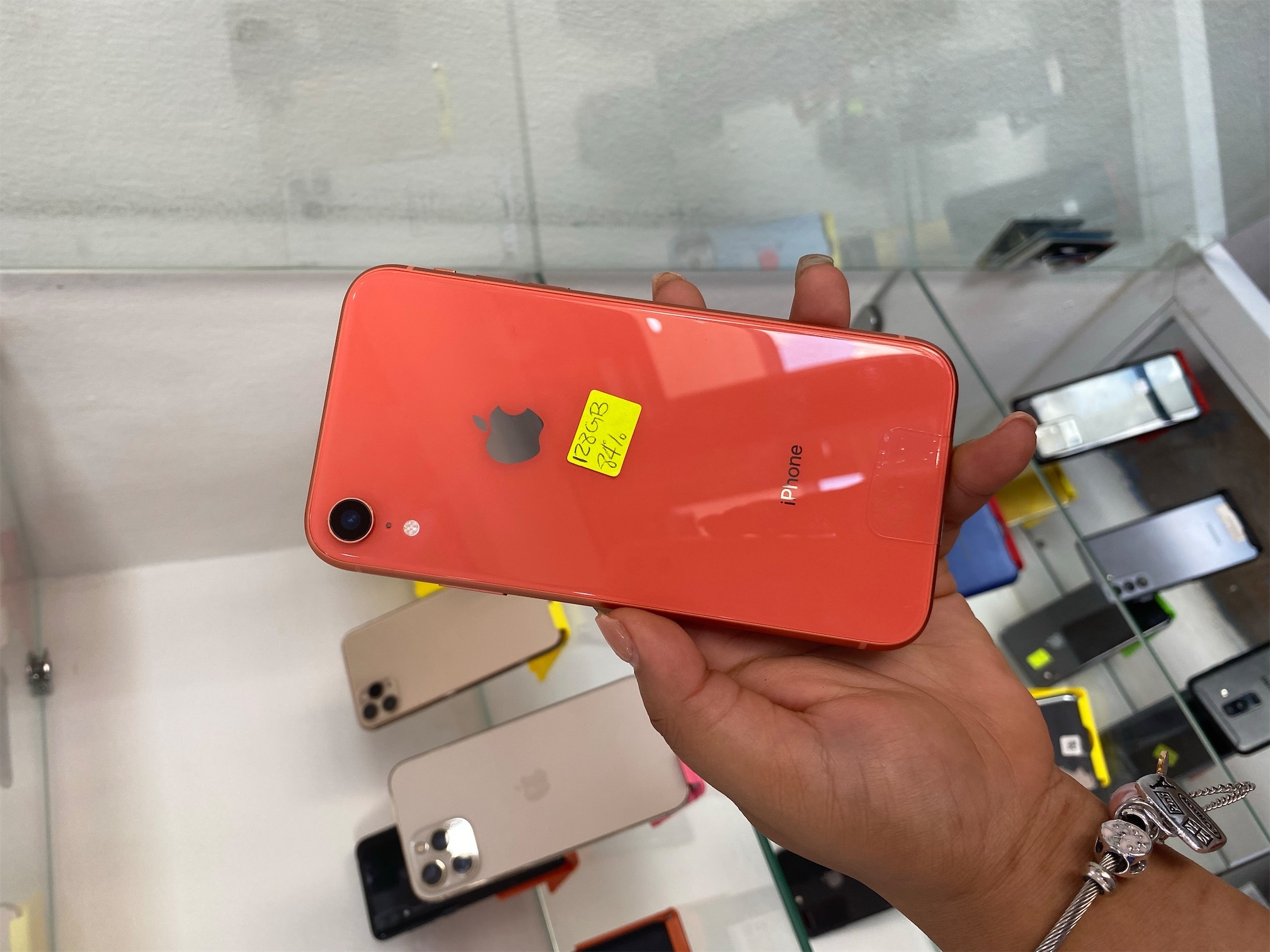 celulares y tabletas - iPhone XR 128Gb Factory Precio: 14,390