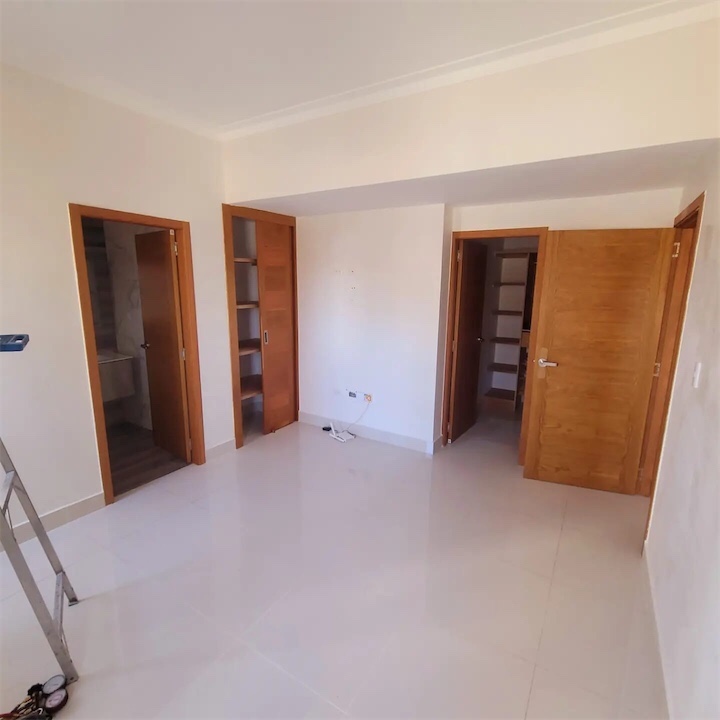 apartamentos - Alquiler de Apartamento con Línea Blanca en Naco 2