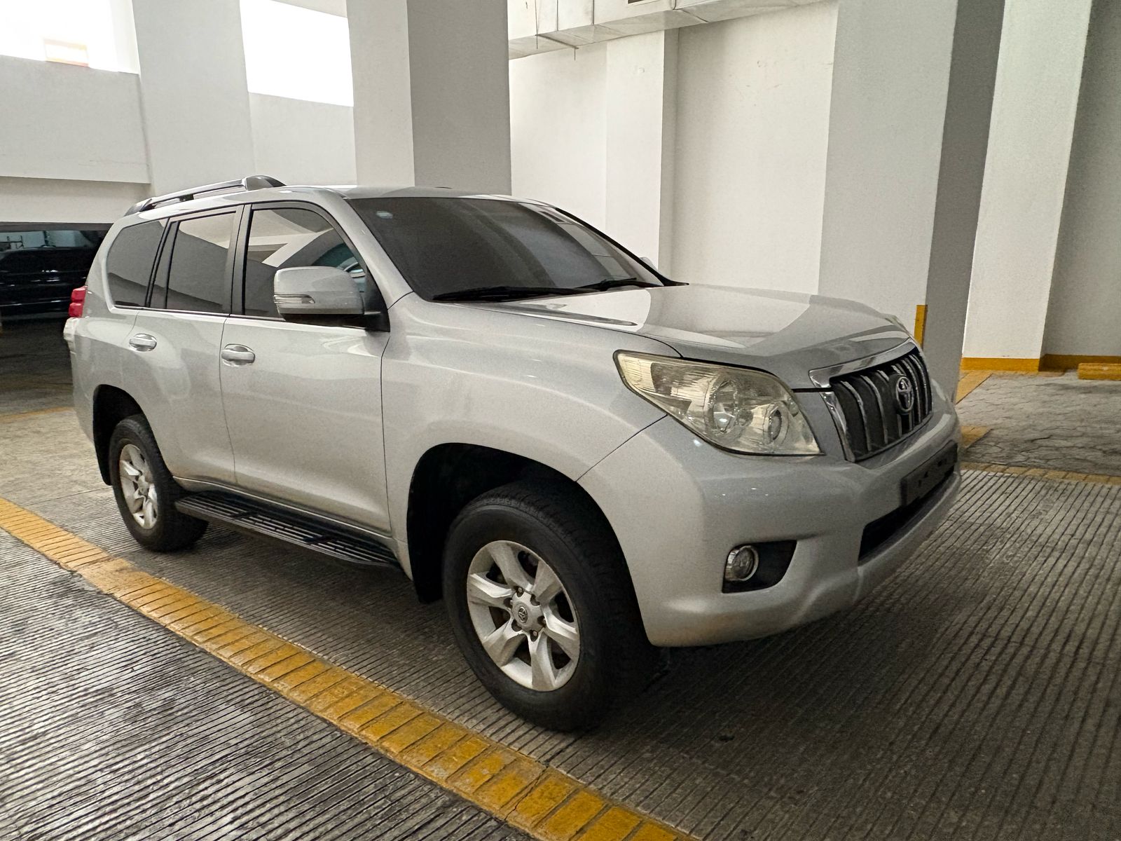 jeepetas y camionetas - Toyota land cruicer prado tx 2011 7