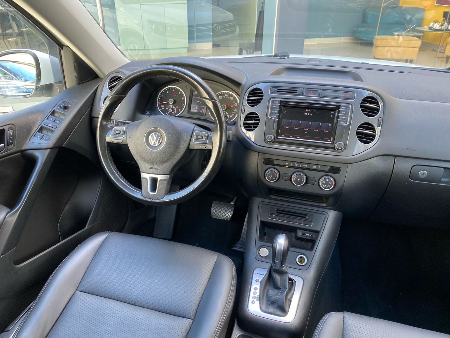 jeepetas y camionetas - Volkswagen Tiguan TSi 2018
Versión americana 8