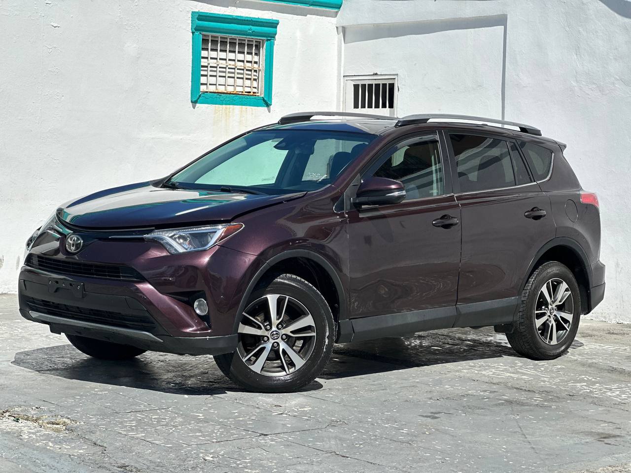 jeepetas y camionetas - TOYOTA RAV4 XLE 2018  3