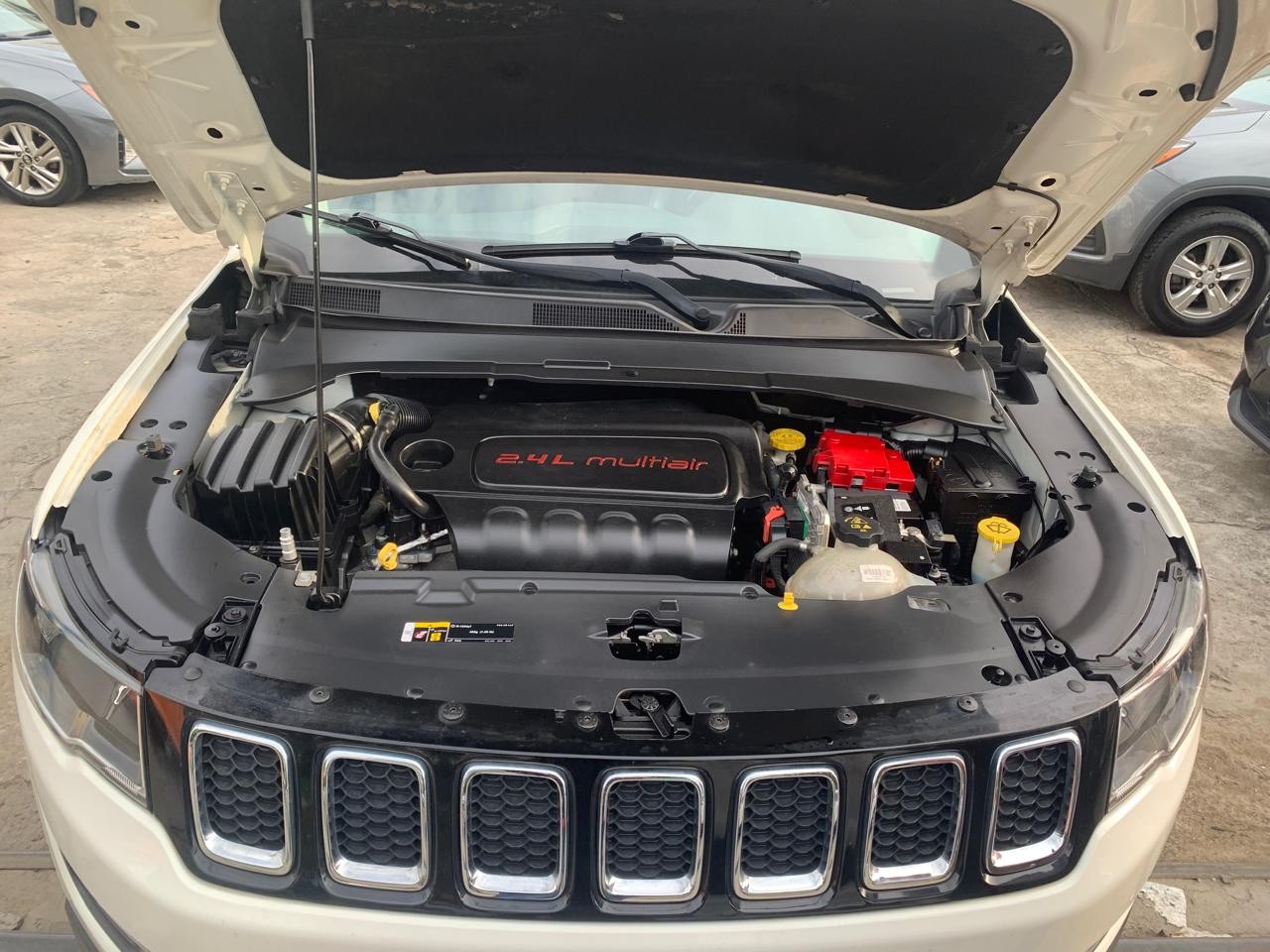 jeepetas y camionetas - 2019 Jeep Compass LATITUDE  2