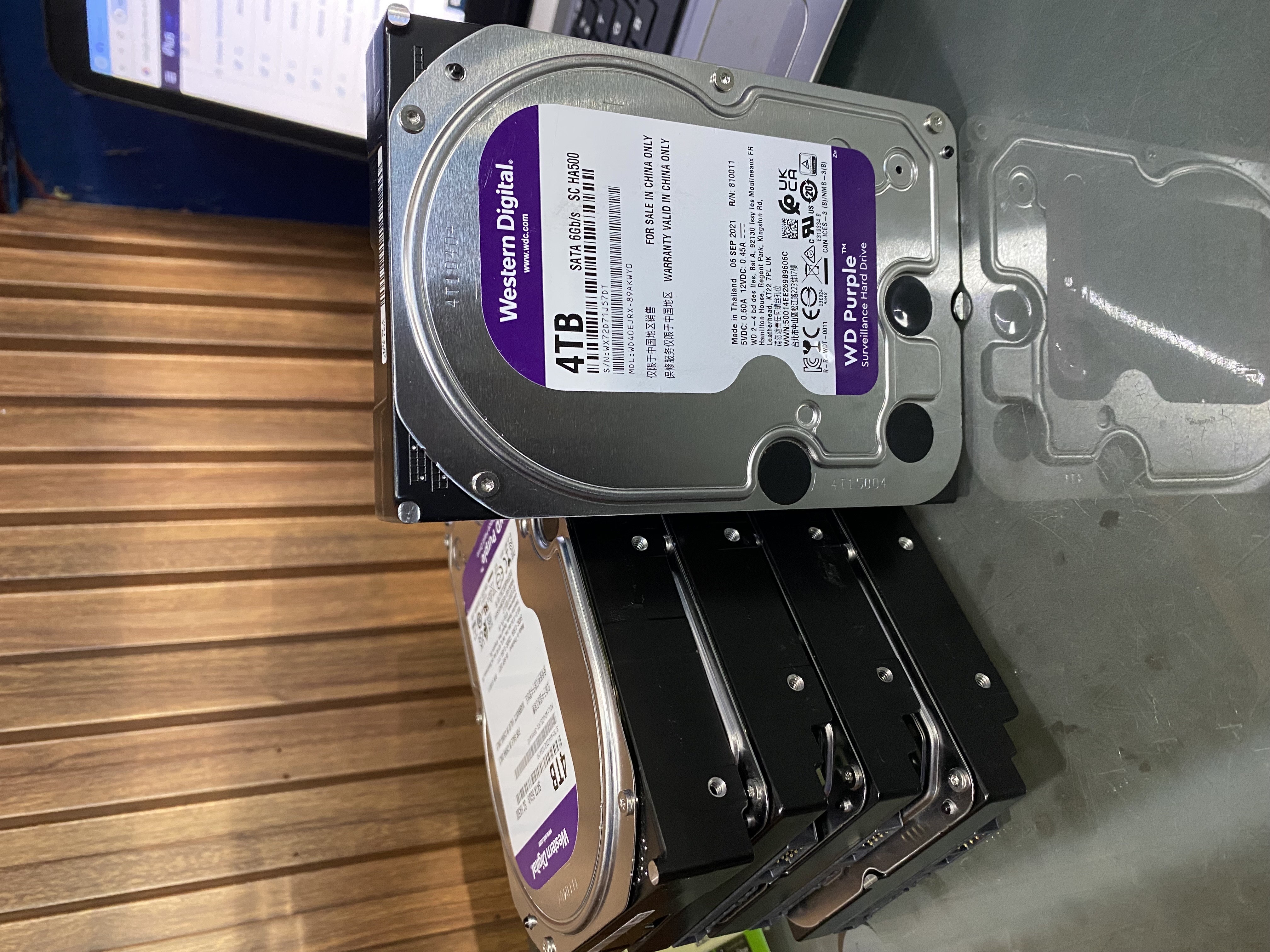 computadoras y laptops - disco sata HDD purpura 4TB  4