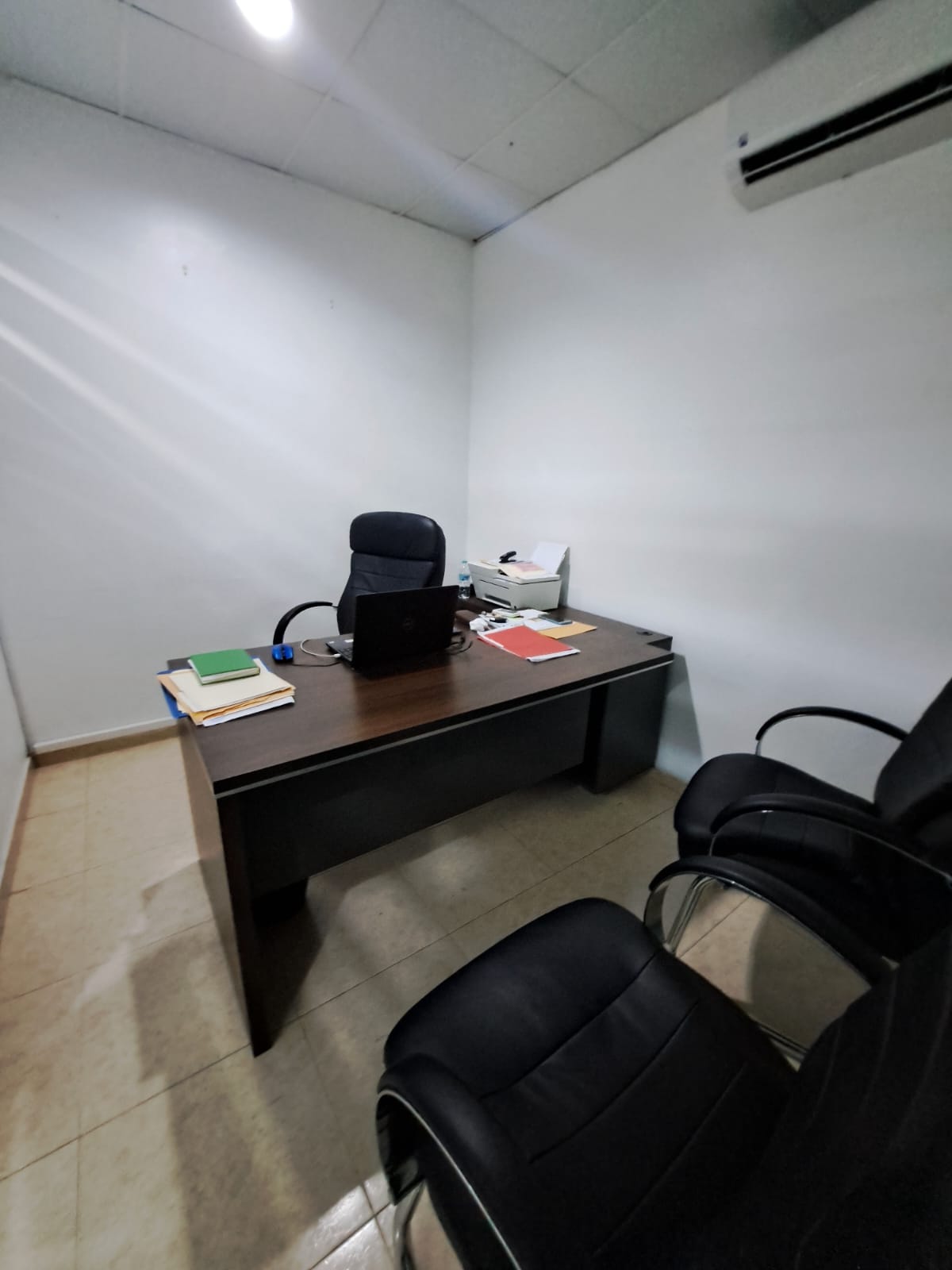 oficinas y locales comerciales - Vendo Local en Gazcue  6