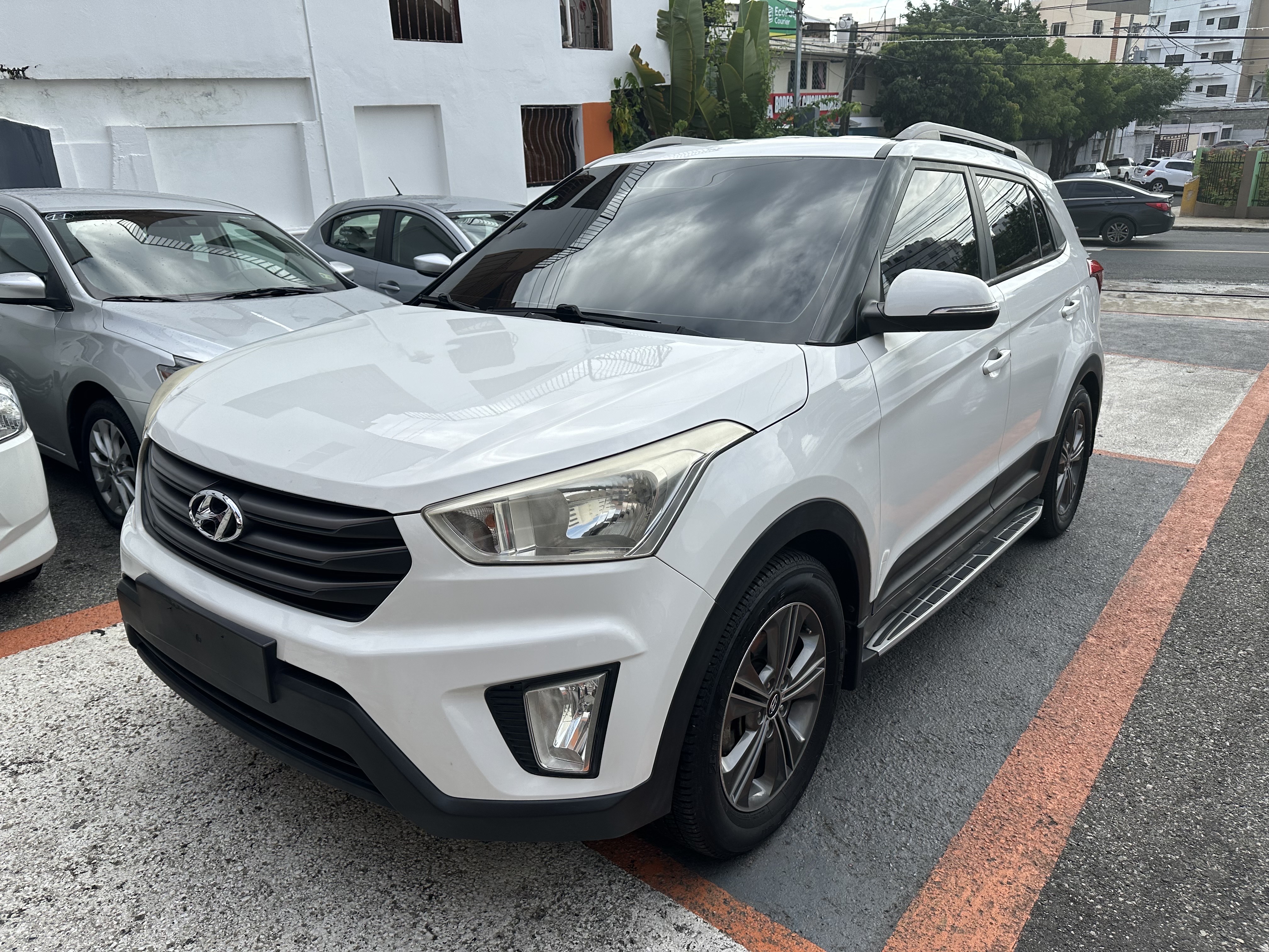 jeepetas y camionetas - Hyundai Cantus 2017 1