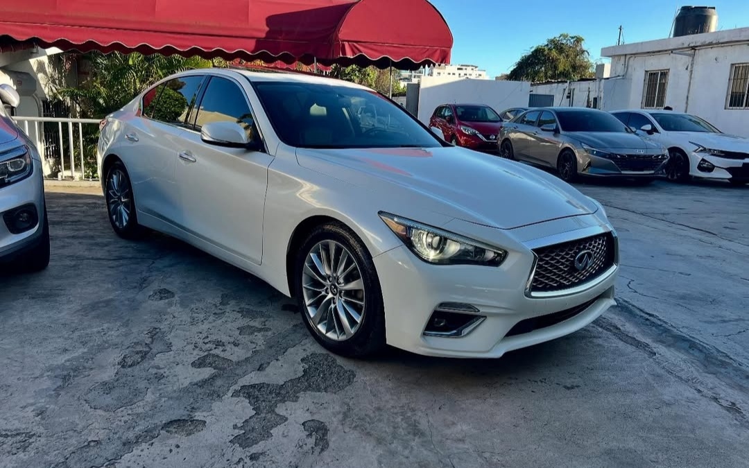 carros - 2019 Infiniti Q50 Luxe  1
