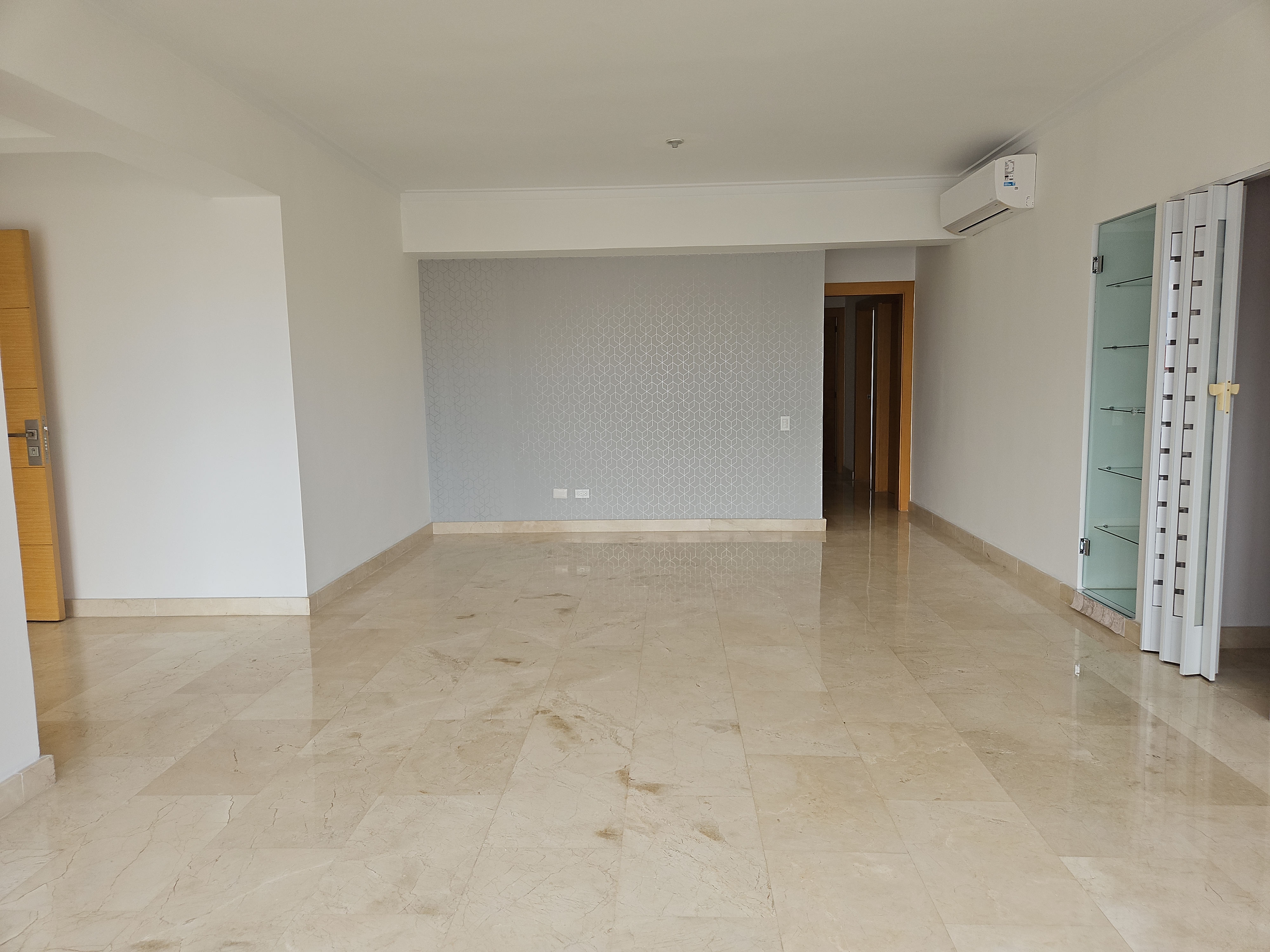 apartamentos - Venta de Apartamento en Piantini 3